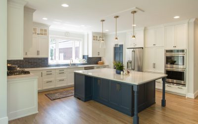 Modern Kitchen With White Cabinets and Island